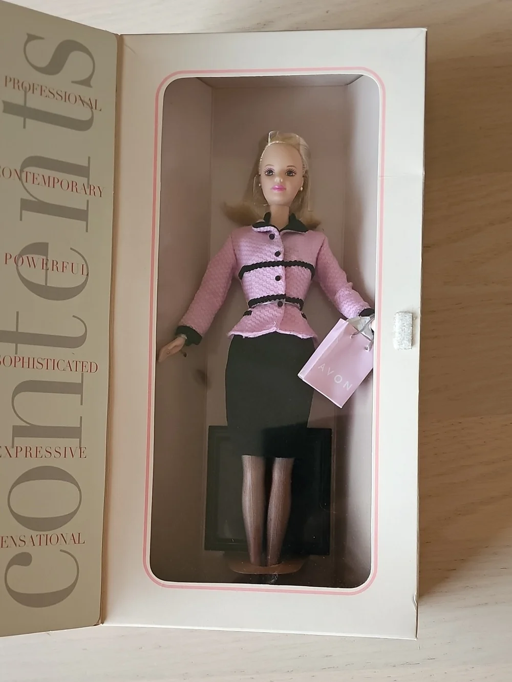 Avon Calling Vintage Special Edition Barbie Doll New In Box - Picture 2 of 5